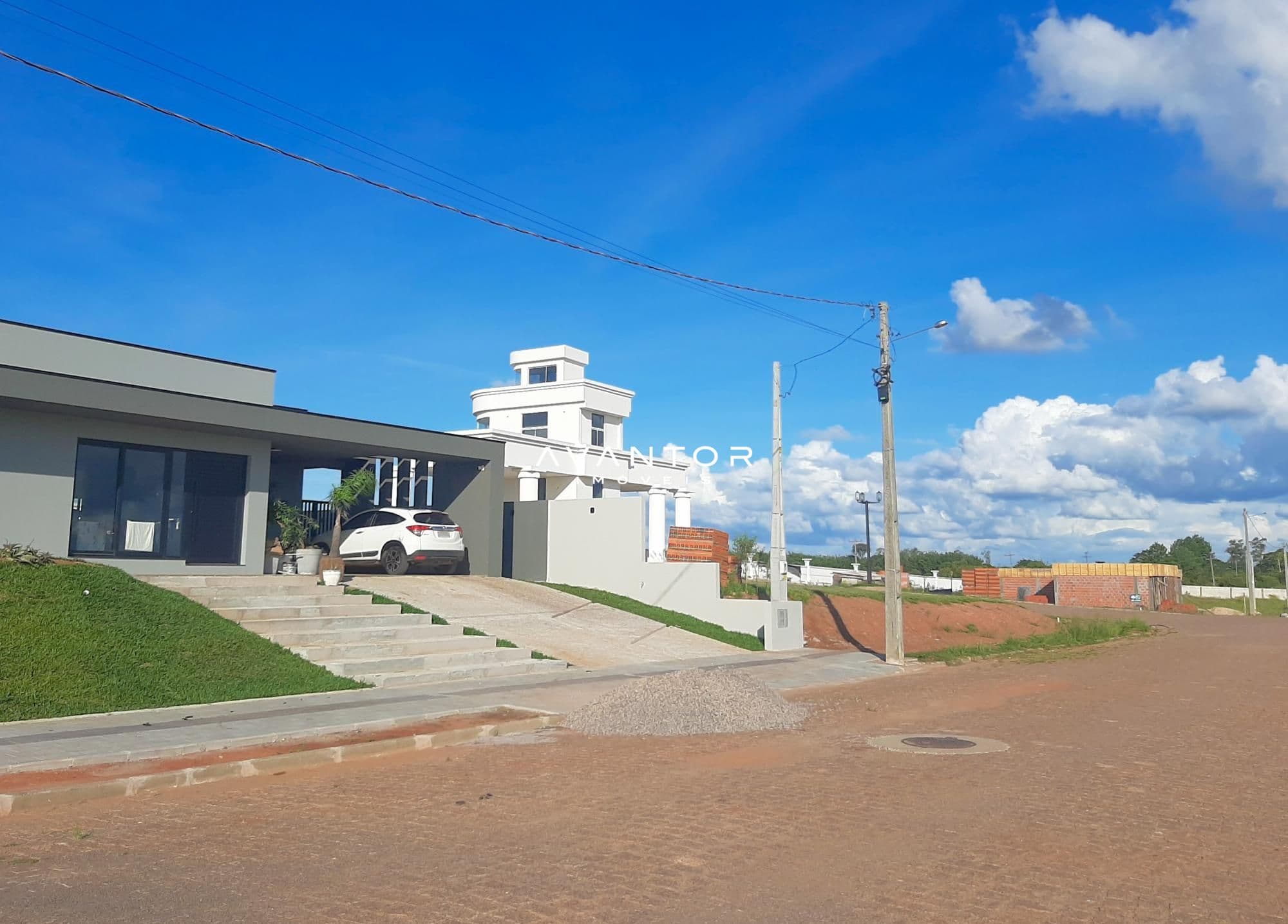 Casa pronta — Terreno à venda no Condomínio Alexandria, em Camobi, Santa Maria/RS
