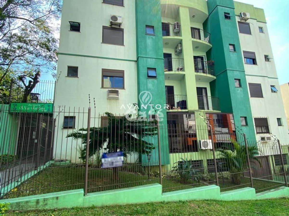 Apartamento, 2 Dormitórios, 2 Banheiros, 1 Vaga, Sacada, Churrasqueira, Semimobiliado, Cen — Apartamento com 2 quartos à venda em Centro, Santa Maria/RS