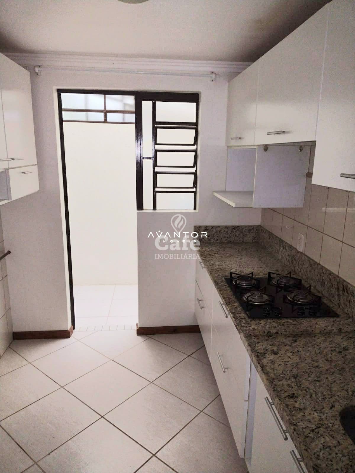 Apartamento, 2 Dormitórios, 2 Banheiros, 1 Vaga, Sacada, Churrasqueira, Semimobiliado, Cen — Apartamento com 2 quartos à venda em Centro, Santa Maria/RS