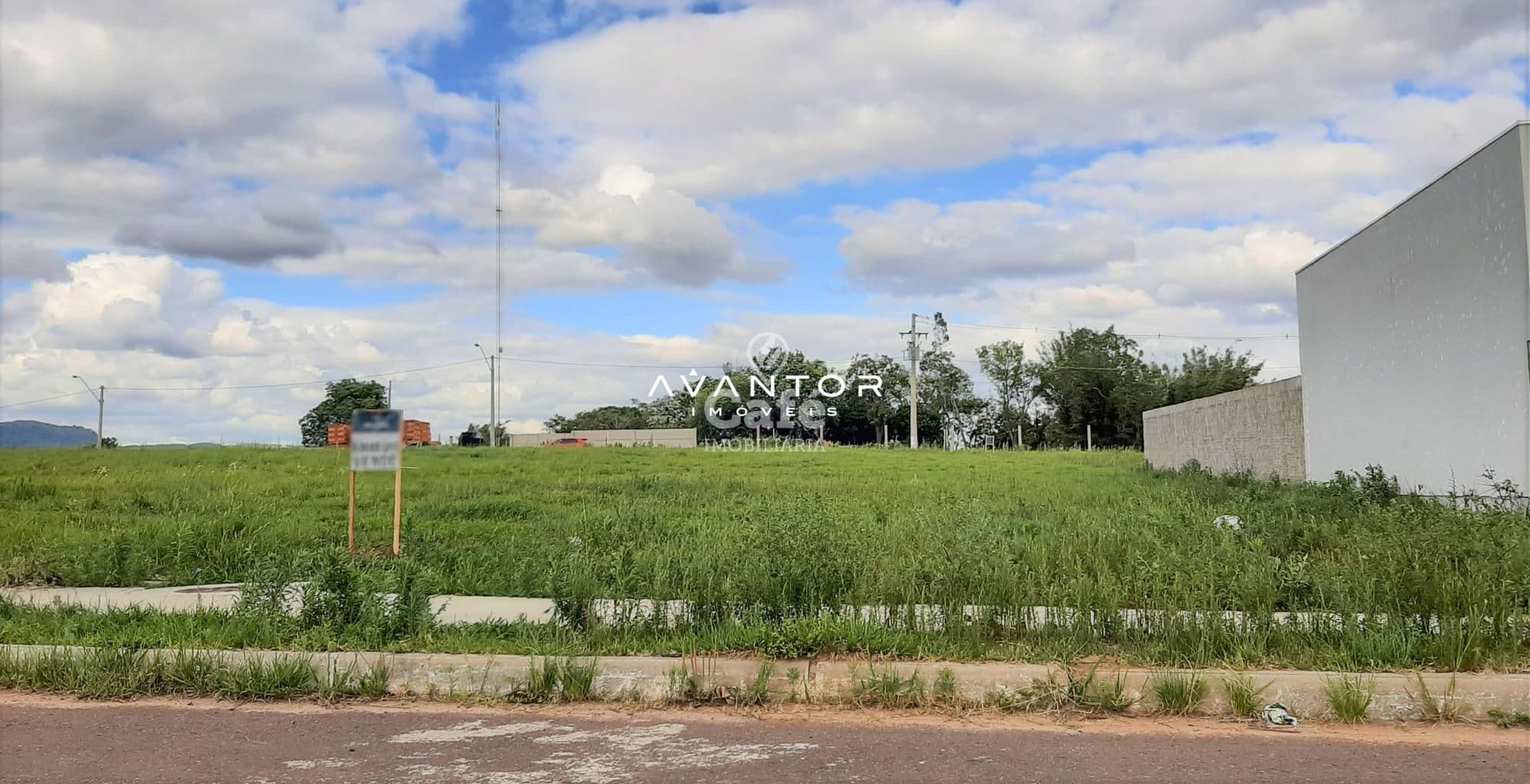 Lote na parte alta do Residencial Alberto Schons — Terreno à venda em Pinheiro Machado, Santa Maria/RS