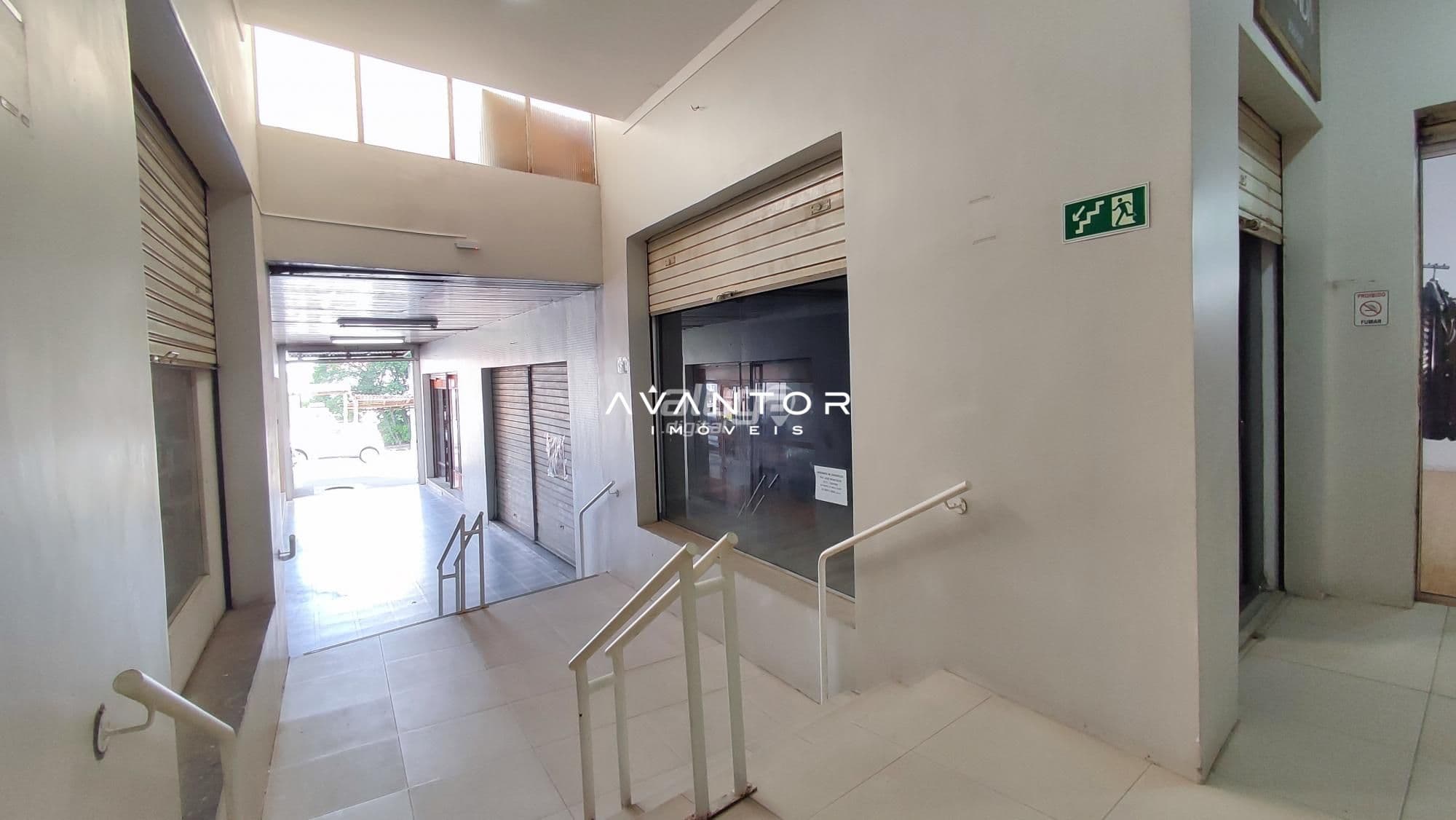 Sala Comercial com 1 sala para alugar no Galeria Guaíba, em Centro, Santa Maria/RS — foto 12 de 14