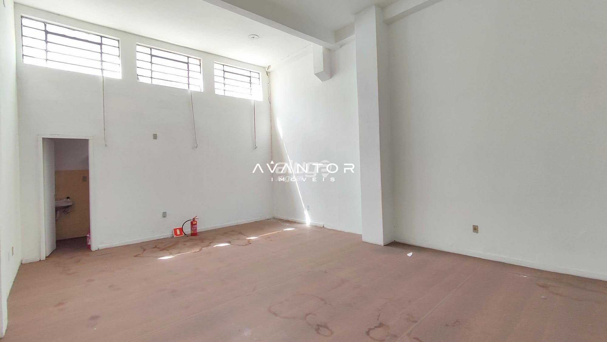 Sala Comercial com 1 sala para alugar no Galeria Guaíba, em Centro, Santa Maria/RS — foto 2 de 6