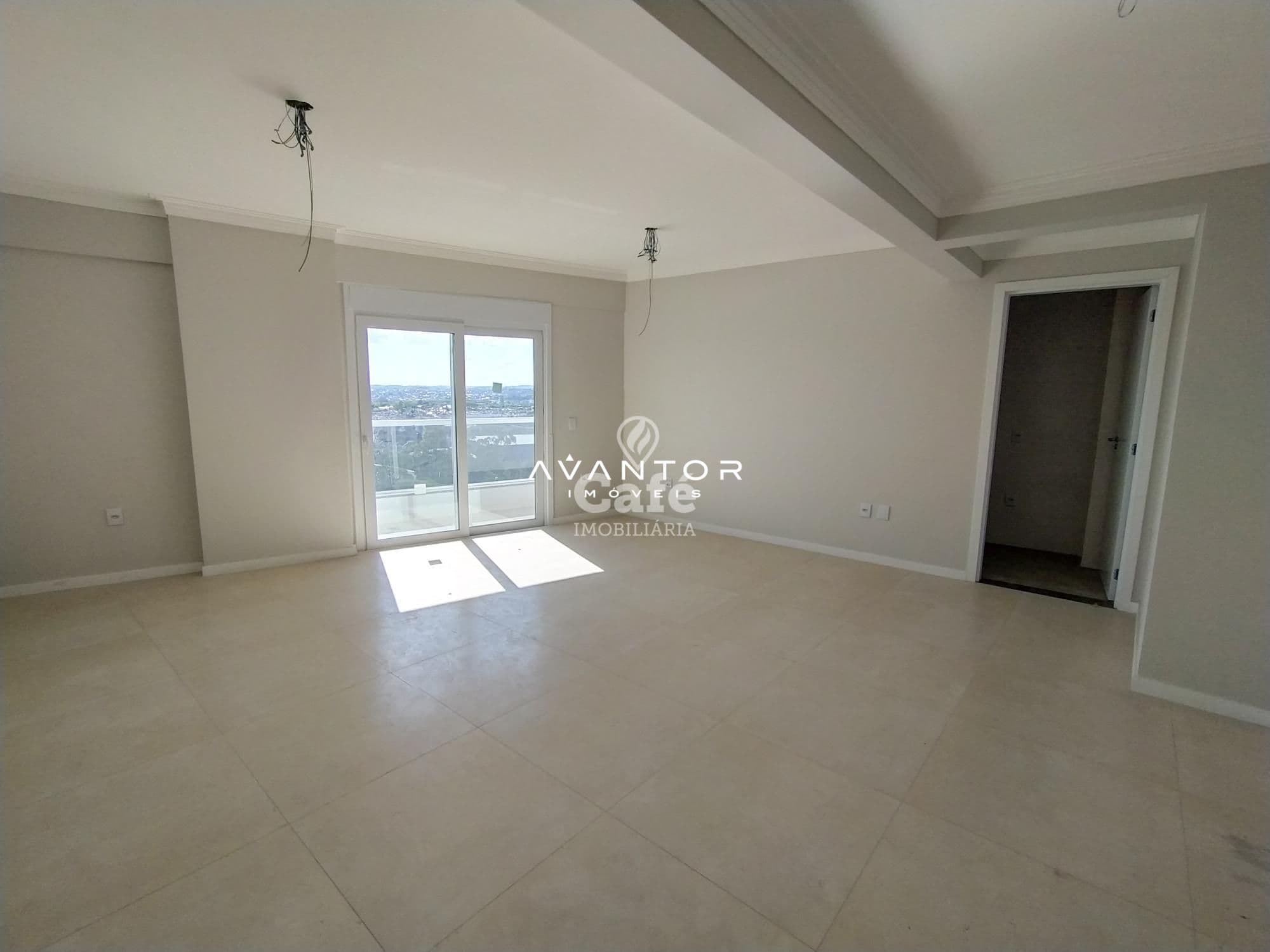 Cobertura, 3 Dormitórios, 3 Suítes, 4 Banheiros, 2 Vagas, Living, Sacada, Churrasqueira, F — Cobertura com 3 quartos à venda em Nossa Senhora de Fátima, Santa Maria/RS