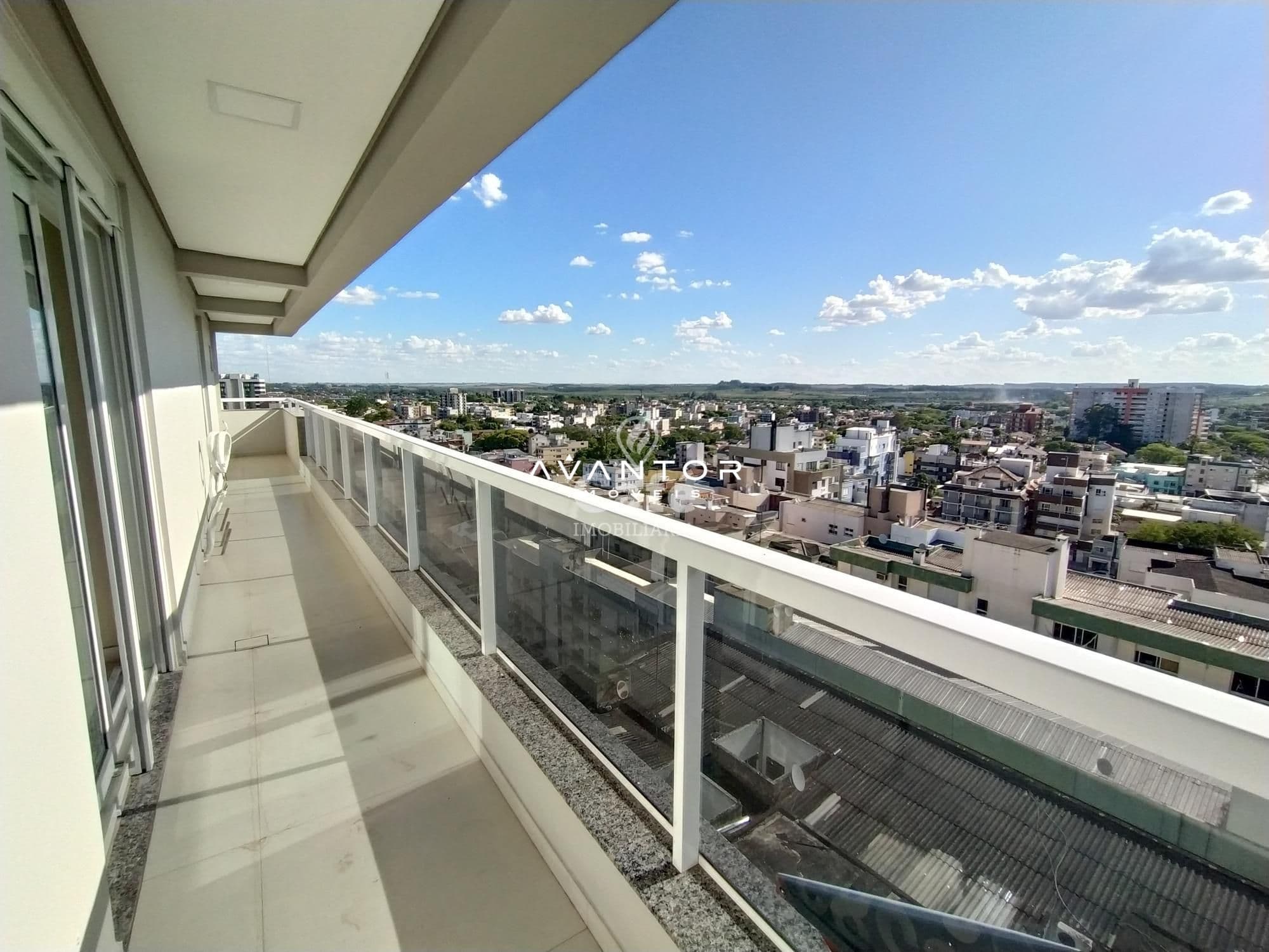 Cobertura, 3 Dormitórios, 3 Suítes, 4 Banheiros, 2 Vagas, Living, Sacada, Churrasqueira, F — Cobertura com 3 quartos à venda em Nossa Senhora de Fátima, Santa Maria/RS