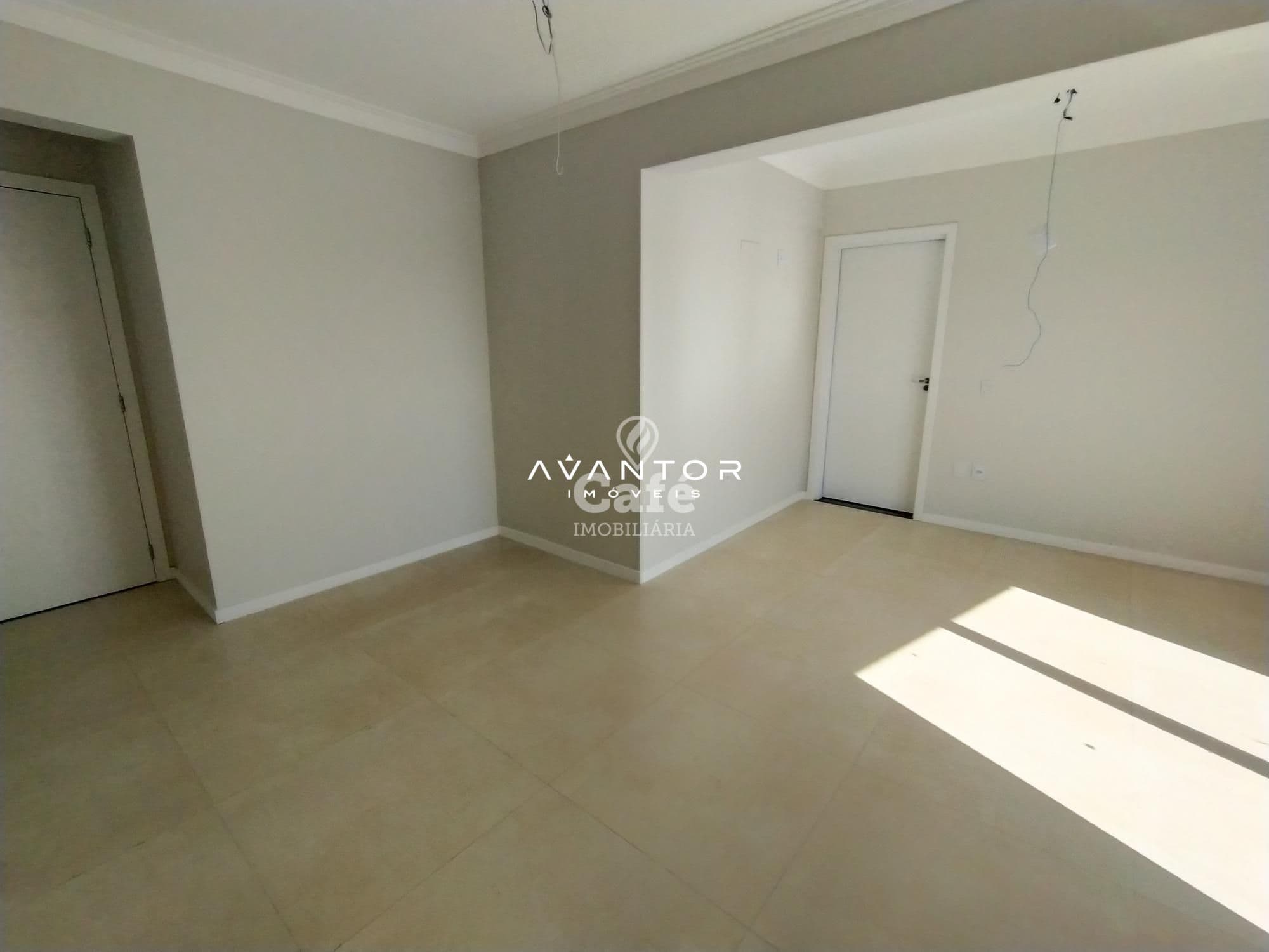 Cobertura, 3 Dormitórios, 3 Suítes, 4 Banheiros, 2 Vagas, Living, Sacada, Churrasqueira, F — Cobertura com 3 quartos à venda em Nossa Senhora de Fátima, Santa Maria/RS