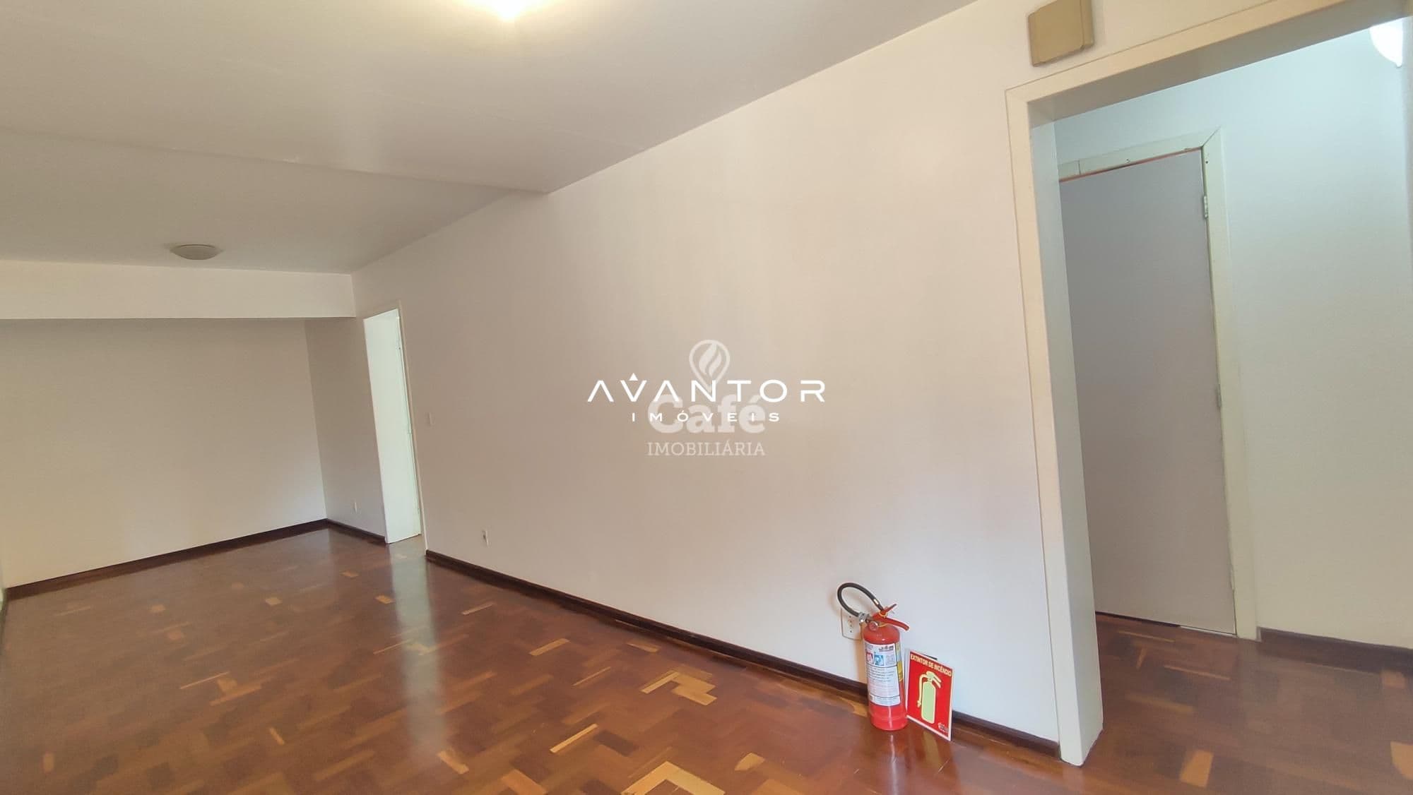 Sala Comercial com 2 salas para alugar em Nossa Senhora de Lourdes, Santa Maria/RS — foto 2 de 12