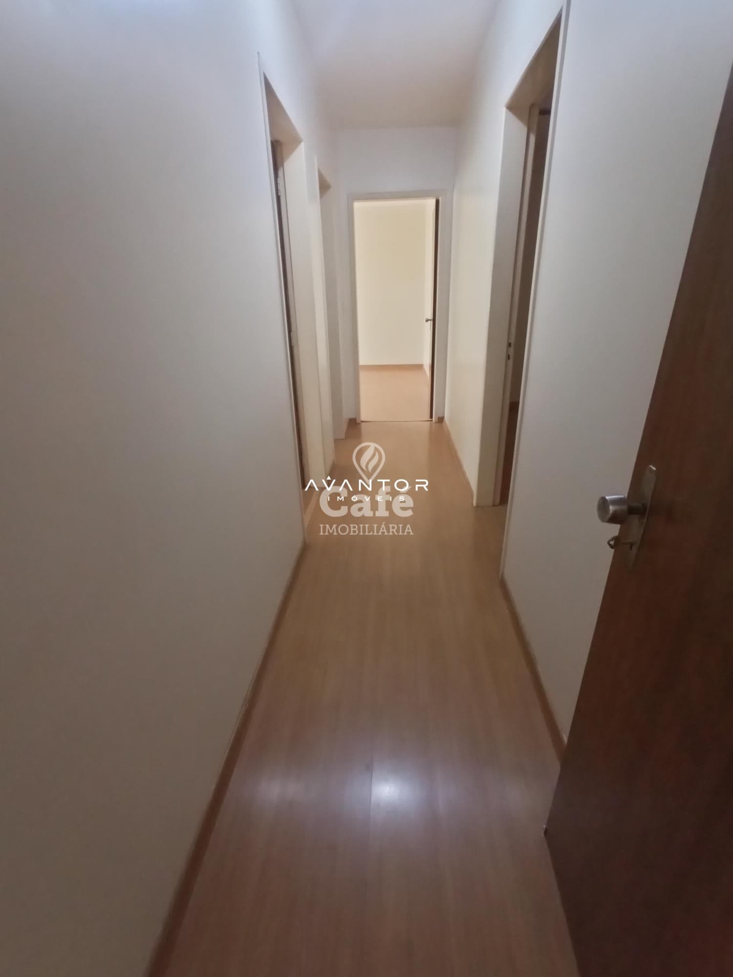 Apartamento com 3 quartos à venda no Edifício Valência, em Nossa Senhora de Fátima, Santa Maria/RS — foto 5 de 17