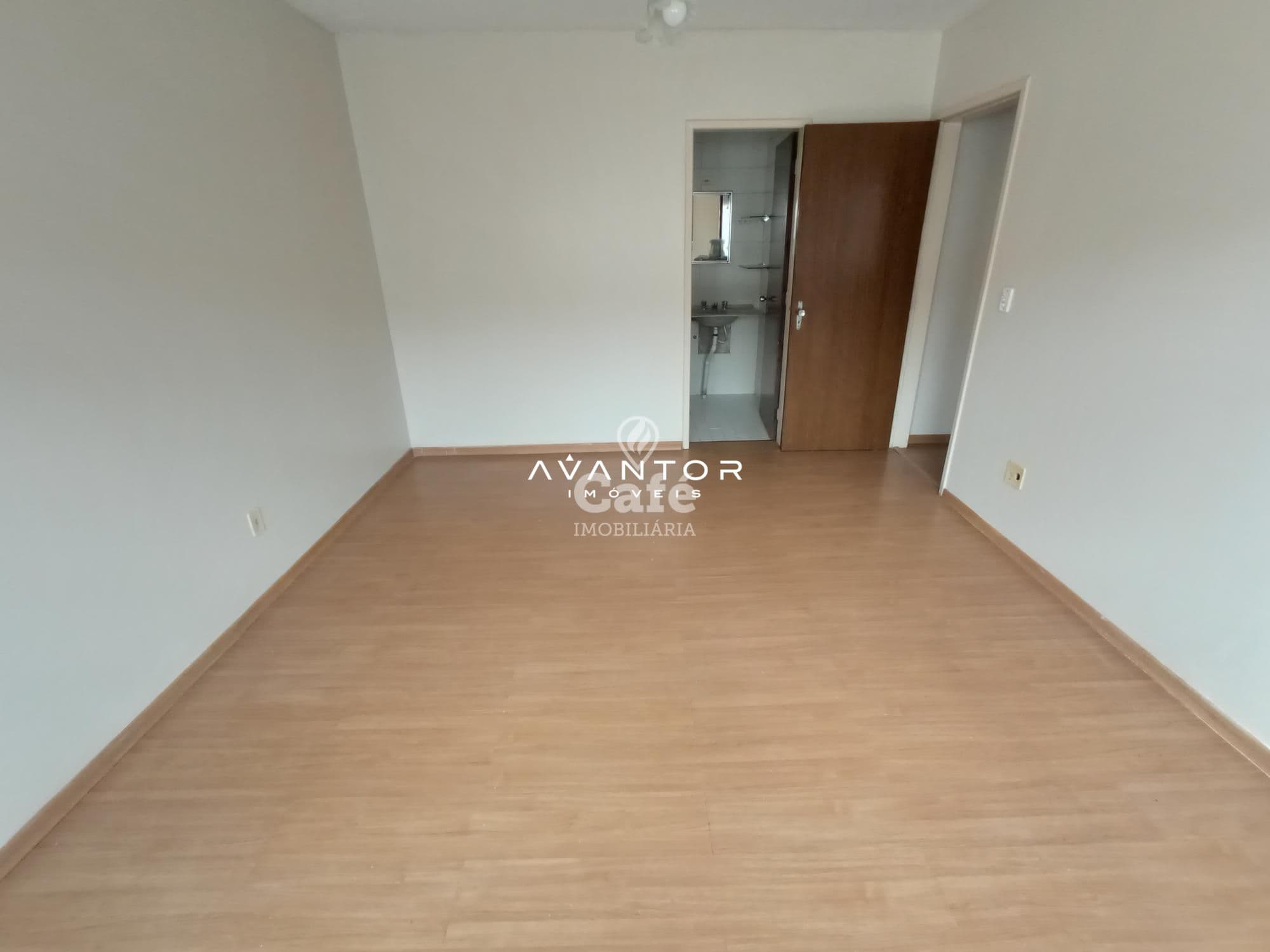 Apartamento com 3 quartos à venda no Edifício Valência, em Nossa Senhora de Fátima, Santa Maria/RS — foto 8 de 17
