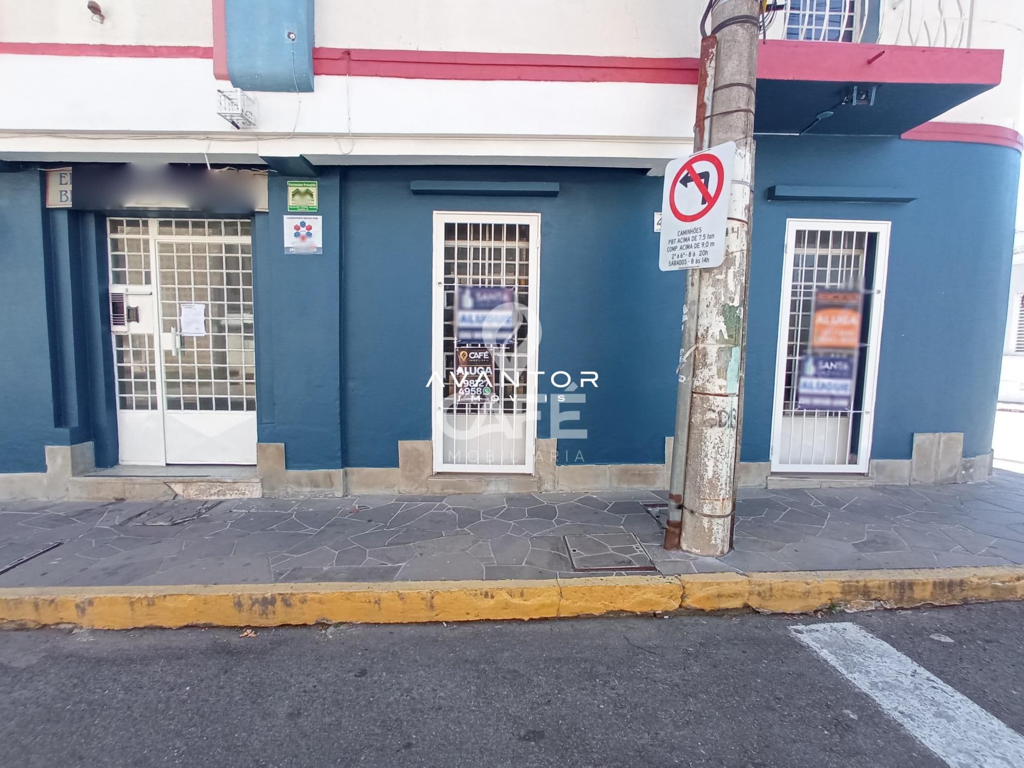 Sala/Loja Térrea Comercial Em Excelente Localização no Centro de Santa Maria — Sala Comercial com 5 salas para alugar em Centro, Santa Maria/RS