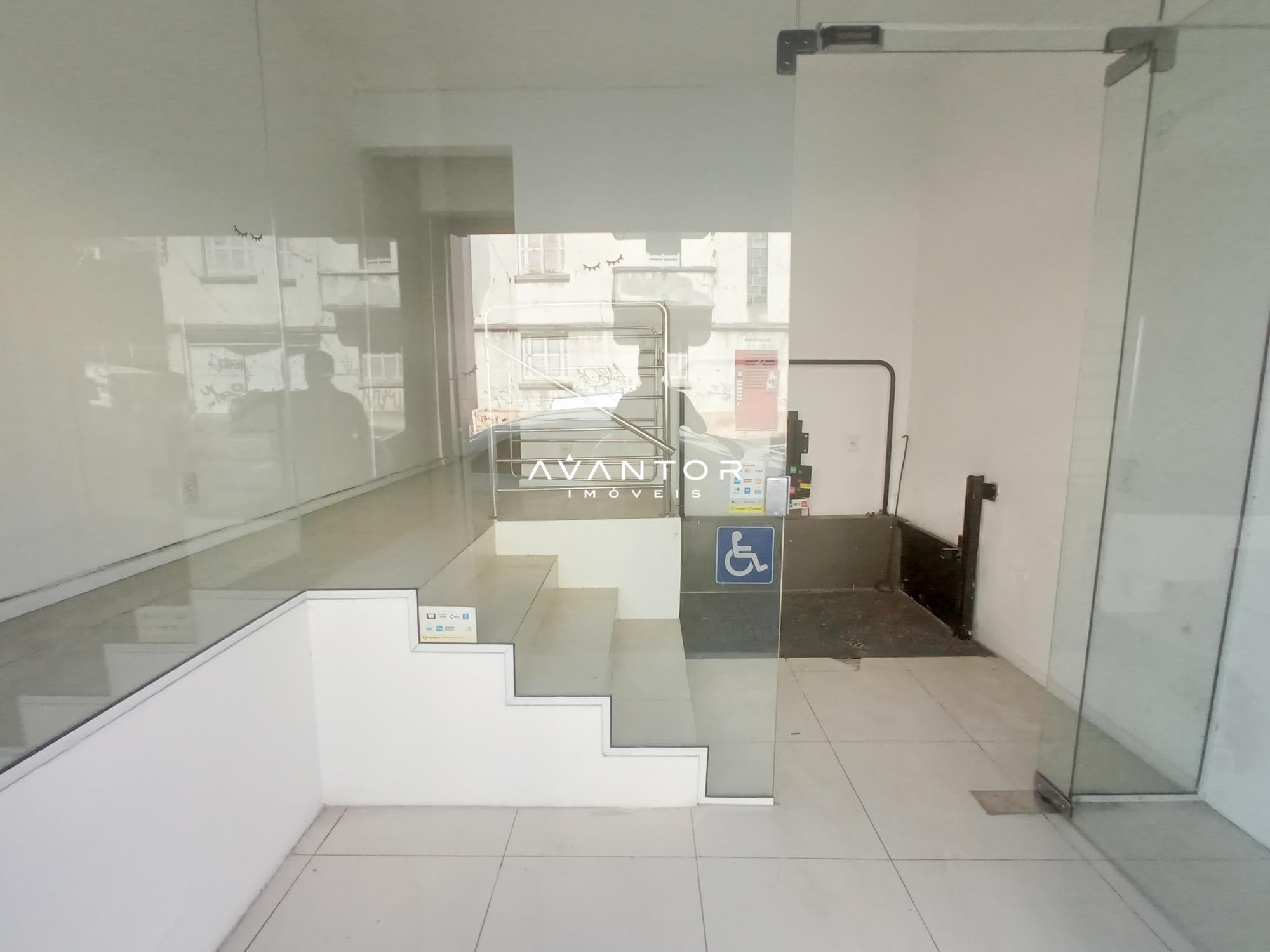 Sala Comercial com 2 salas para alugar em Centro, Santa Maria/RS — foto 3 de 18