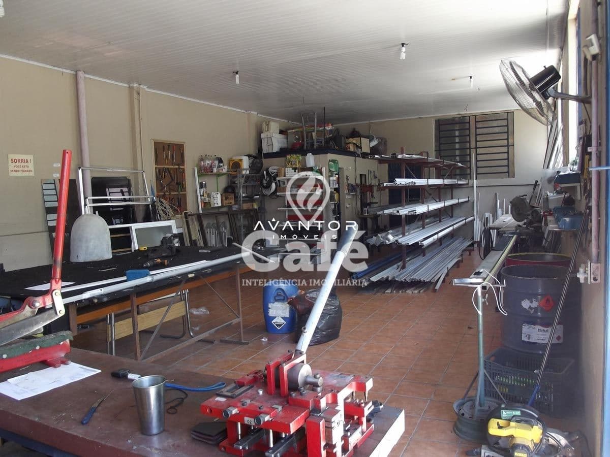 Casa Comercial com 3 salas à venda em Duque de Caxias, Santa Maria/RS — foto 20 de 27