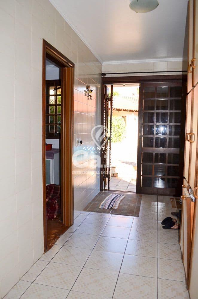 Casa em alto padrão no Bairro Nossa Senhora Medianeira — Casa com 3 quartos à venda em Nossa Senhora Medianeira, Santa Maria/RS