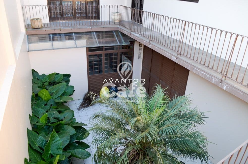 Casa em alto padrão no Bairro Nossa Senhora Medianeira — Casa com 3 quartos à venda em Nossa Senhora Medianeira, Santa Maria/RS