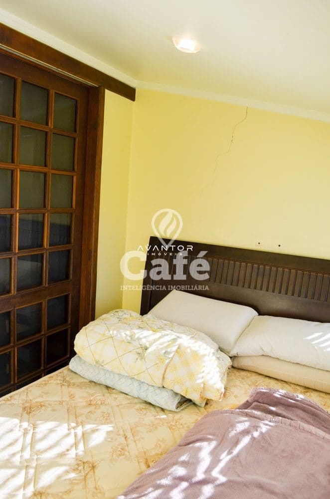 Casa em alto padrão no Bairro Nossa Senhora Medianeira — Casa com 3 quartos à venda em Nossa Senhora Medianeira, Santa Maria/RS