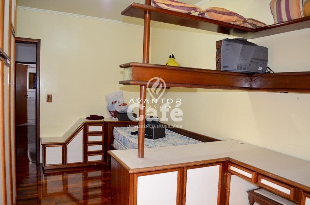 Casa em alto padrão no Bairro Nossa Senhora Medianeira — Casa com 3 quartos à venda em Nossa Senhora Medianeira, Santa Maria/RS