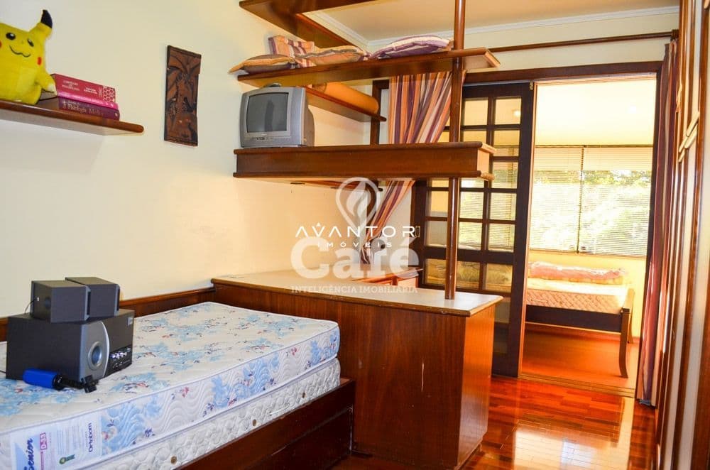 Casa em alto padrão no Bairro Nossa Senhora Medianeira — Casa com 3 quartos à venda em Nossa Senhora Medianeira, Santa Maria/RS