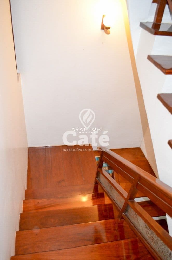 Casa em alto padrão no Bairro Nossa Senhora Medianeira — Casa com 3 quartos à venda em Nossa Senhora Medianeira, Santa Maria/RS
