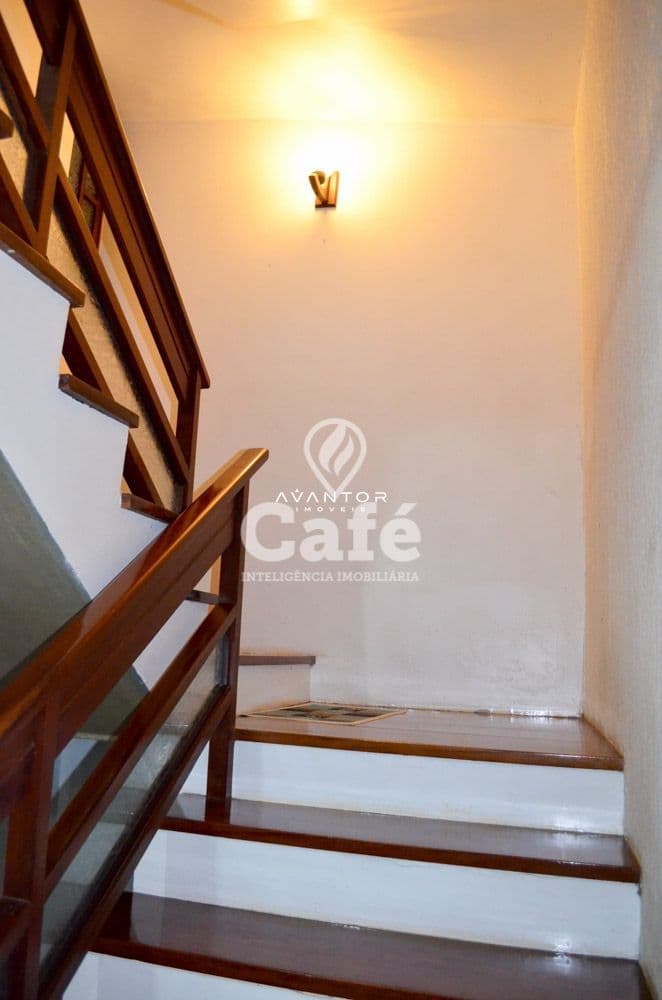 Casa em alto padrão no Bairro Nossa Senhora Medianeira — Casa com 3 quartos à venda em Nossa Senhora Medianeira, Santa Maria/RS