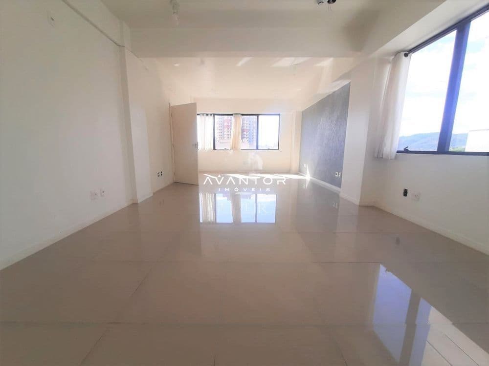 Sala Comercial com 1 sala à venda no Queluz Office, em Nossa Senhora das Dores, Santa Maria/RS — foto 4 de 5