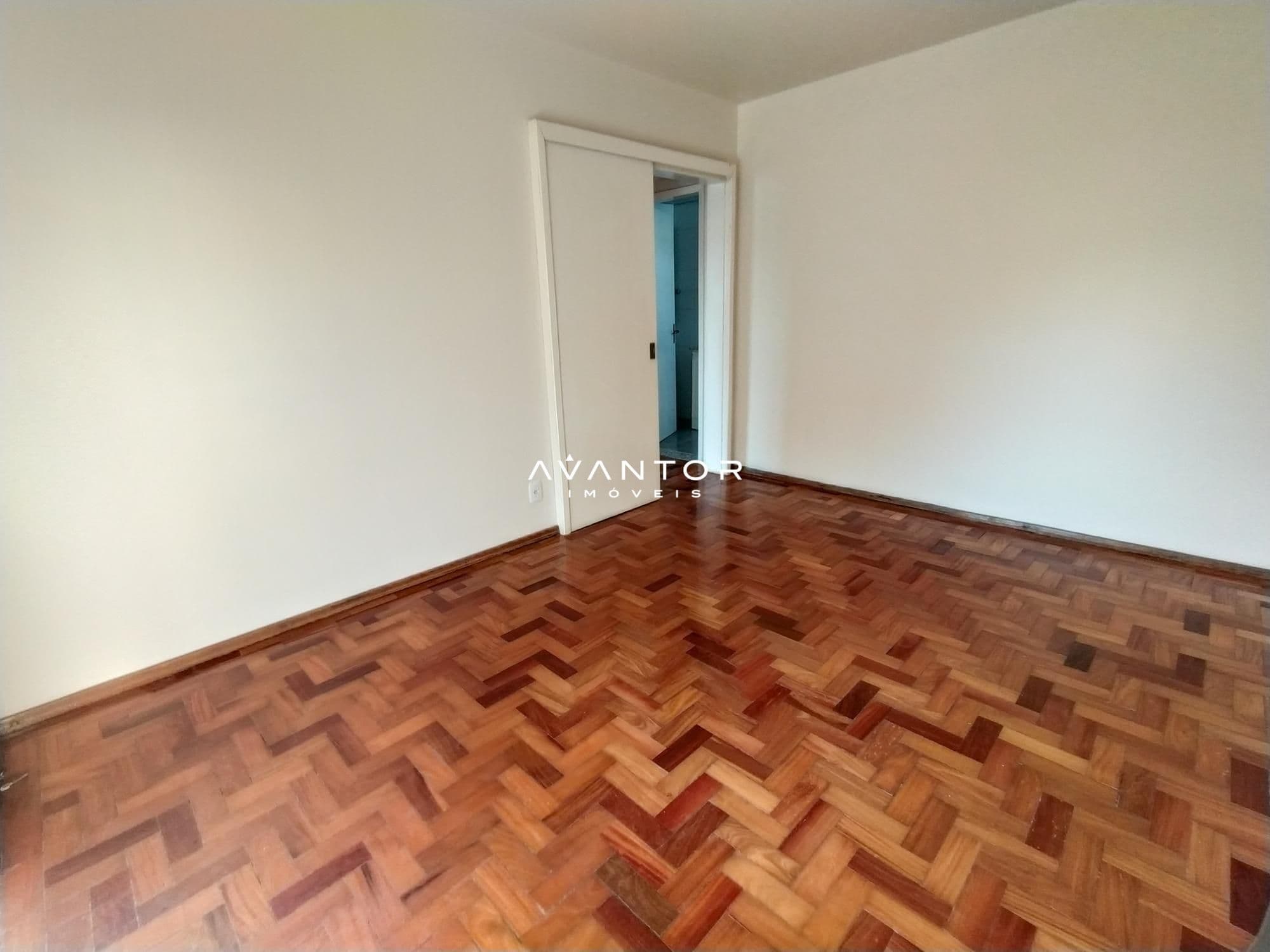 Apartamento com 3 quartos à venda no Edifício Esmeralda, em Bonfim, Santa Maria/RS — foto 3 de 17