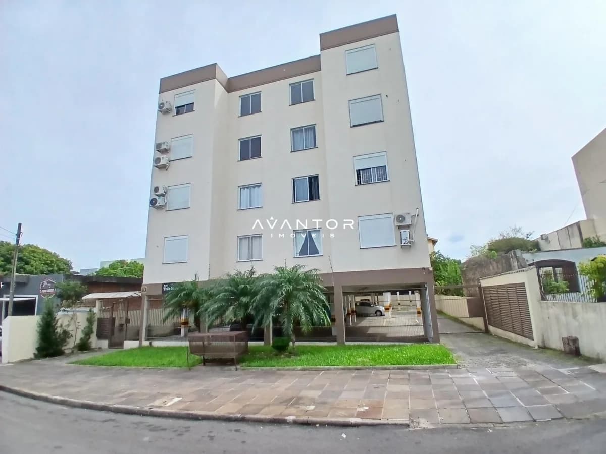Fachada do prédio com garagem — Apartamento com 2 quartos à venda em Duque de Caxias, Santa Maria/RS