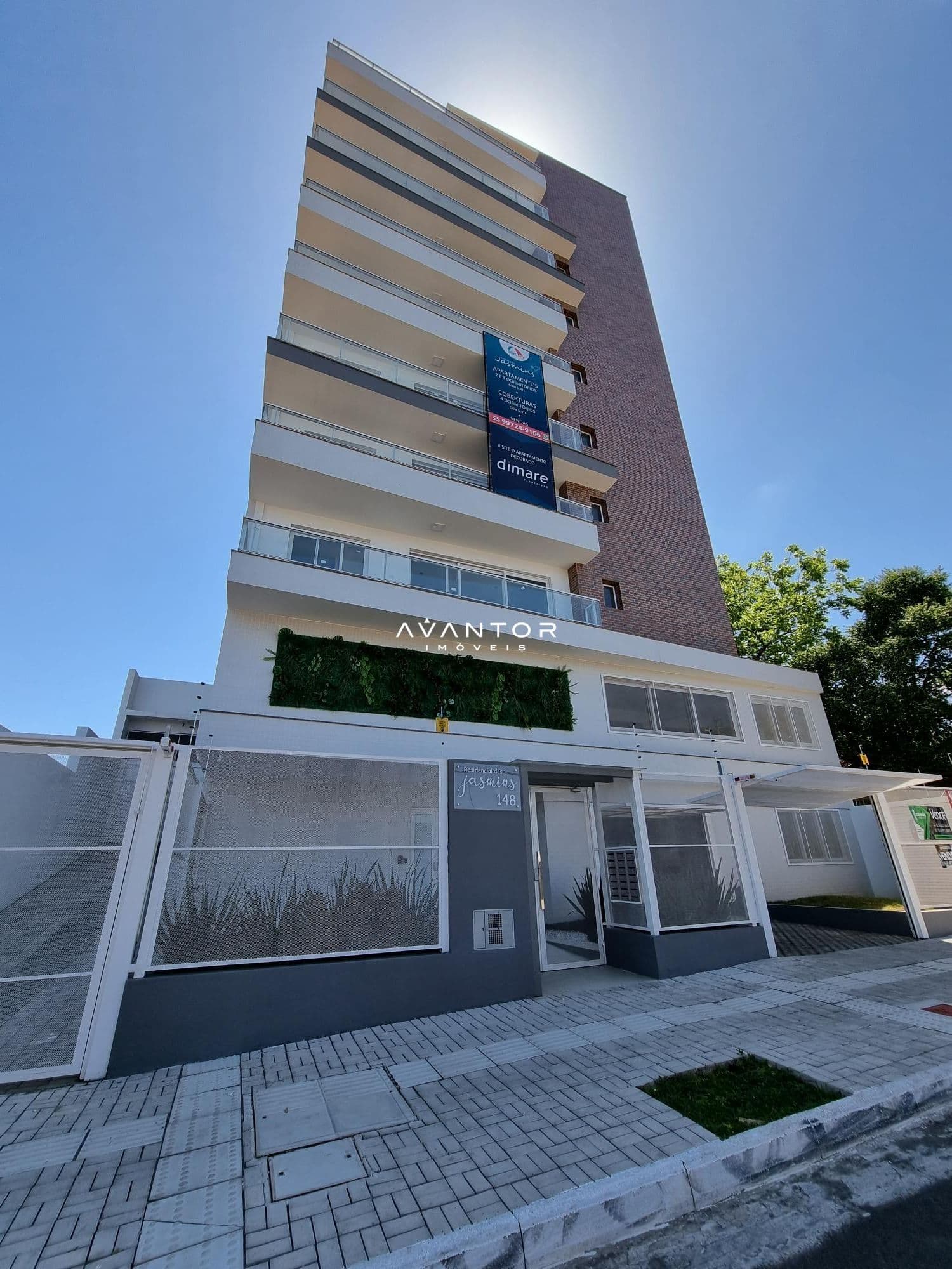 Fachada do prédio com sacadas — Cobertura com 3 quartos à venda no Residencial dos Jasmins, em Patronato, Santa Maria/RS