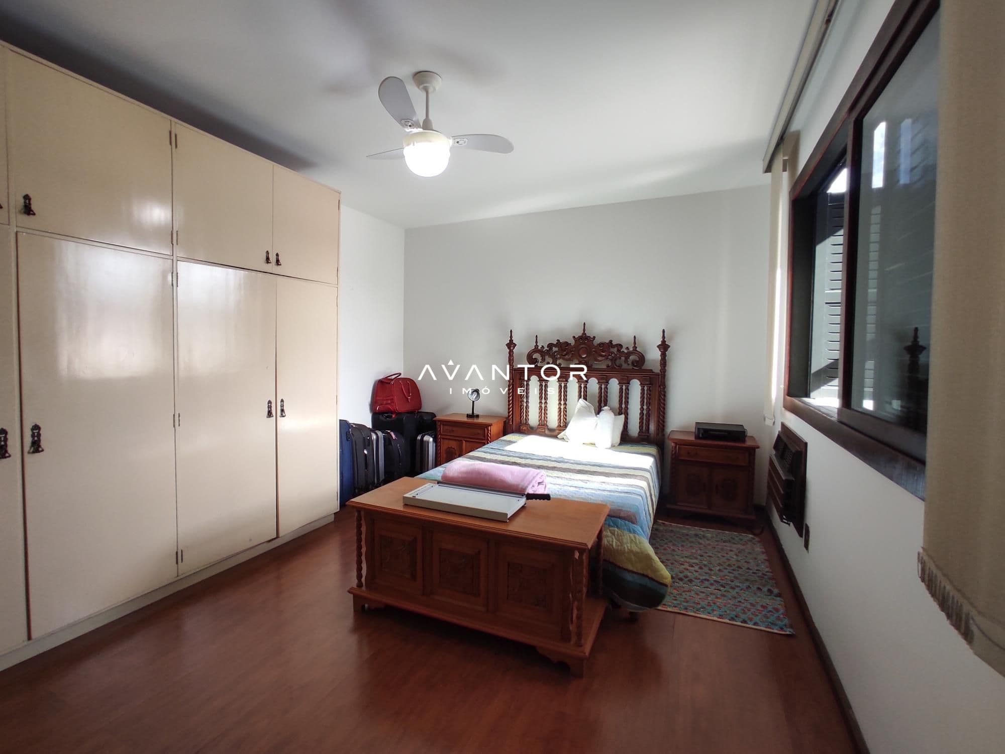 Casa com 6 quartos à venda em Nossa Senhora de Lourdes, Santa Maria/RS — foto 22 de 35