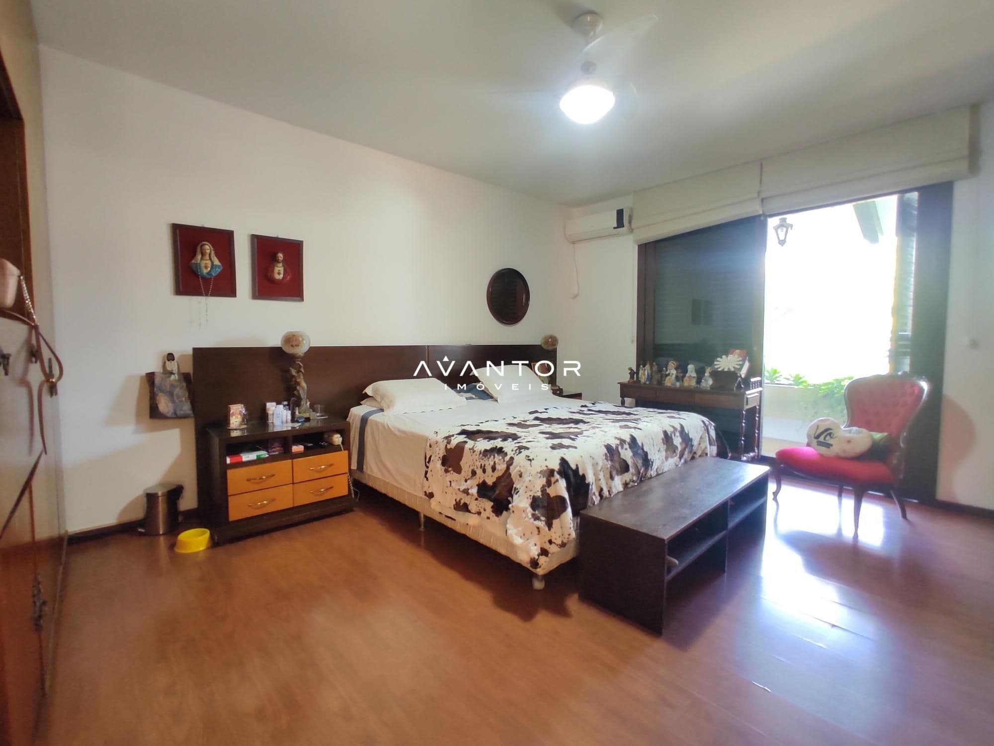 Casa com 6 quartos à venda em Nossa Senhora de Lourdes, Santa Maria/RS — foto 30 de 35