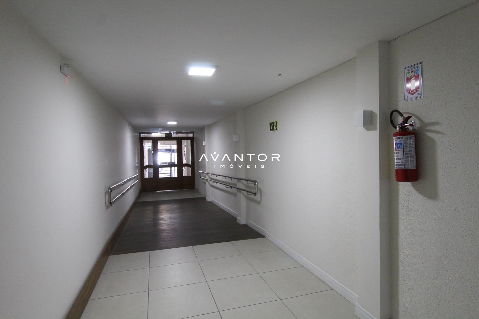 Cobertura com 4 quartos à venda no Edifício Espanha, em Centro, Santa Maria/RS — foto 30 de 36