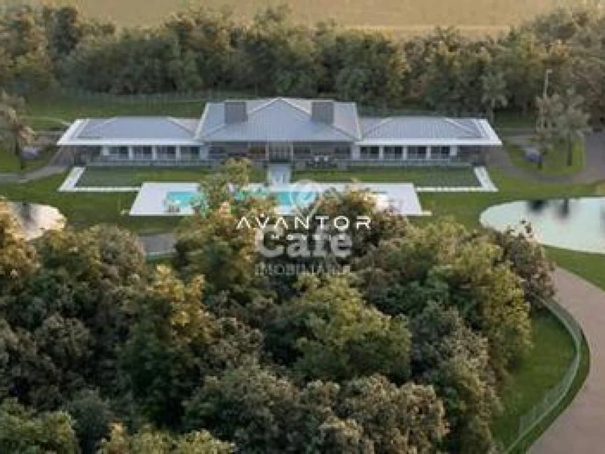Fachada da casa com piscina e terreno — Terreno à venda no Estância dos Montes, em Tomazetti, Santa Maria/RS