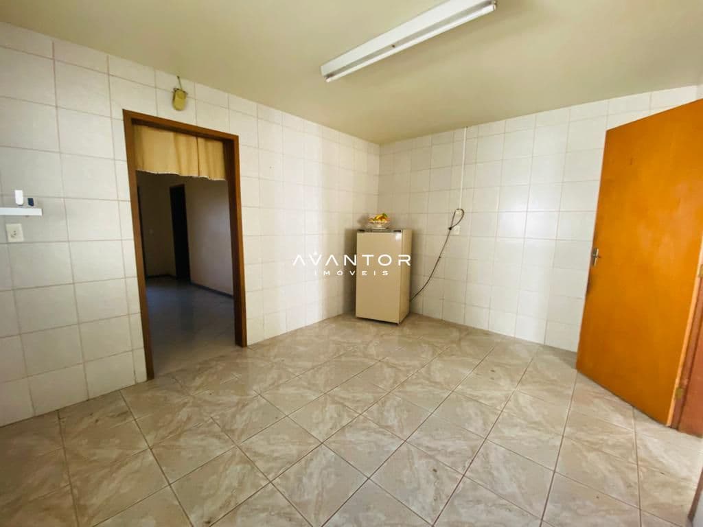 Casa com 4 quartos à venda em Nossa Senhora de Lourdes, Santa Maria/RS — foto 18 de 22