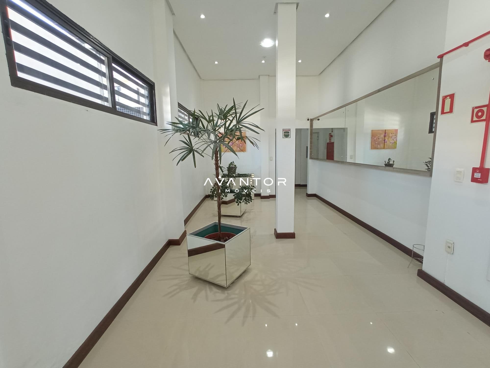 Apartamento com 2 quartos à venda no Edifício Maranello, em Nossa Senhora Medianeira, Santa Maria/RS — foto 3 de 14