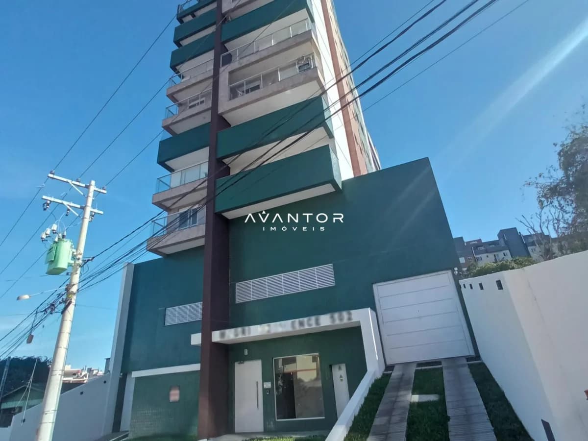 Fachada do prédio com entrada — Apartamento com 2 quartos à venda em Nossa Senhora de Lourdes, Santa Maria/RS