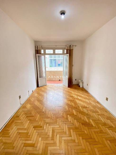 Apartamento com 2 quartos à venda no Residencial Champanhat, em Centro, Santa Maria/RS — foto 3 de 9