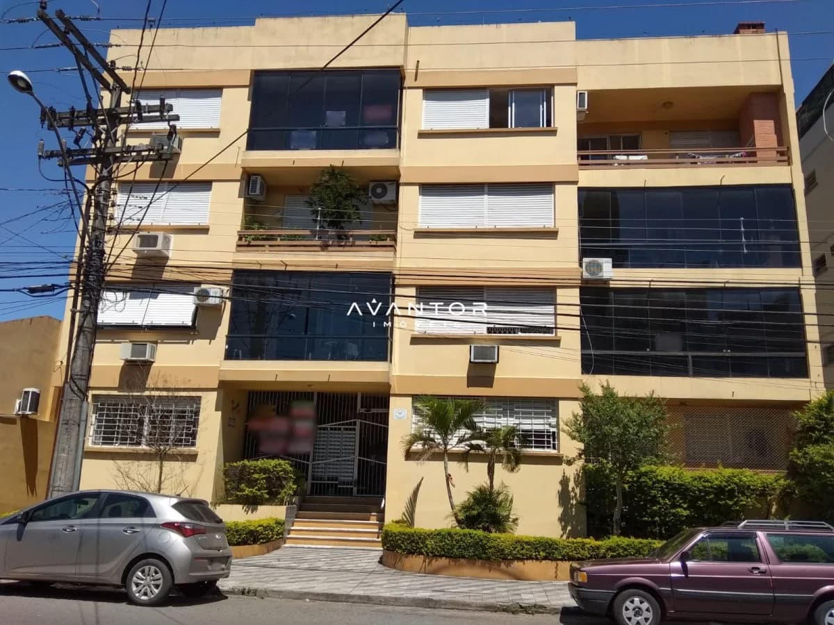 Fachada do prédio com sacadas — Apartamento com 2 quartos à venda no Edificio Jequitiba, em Bonfim, Santa Maria/RS
