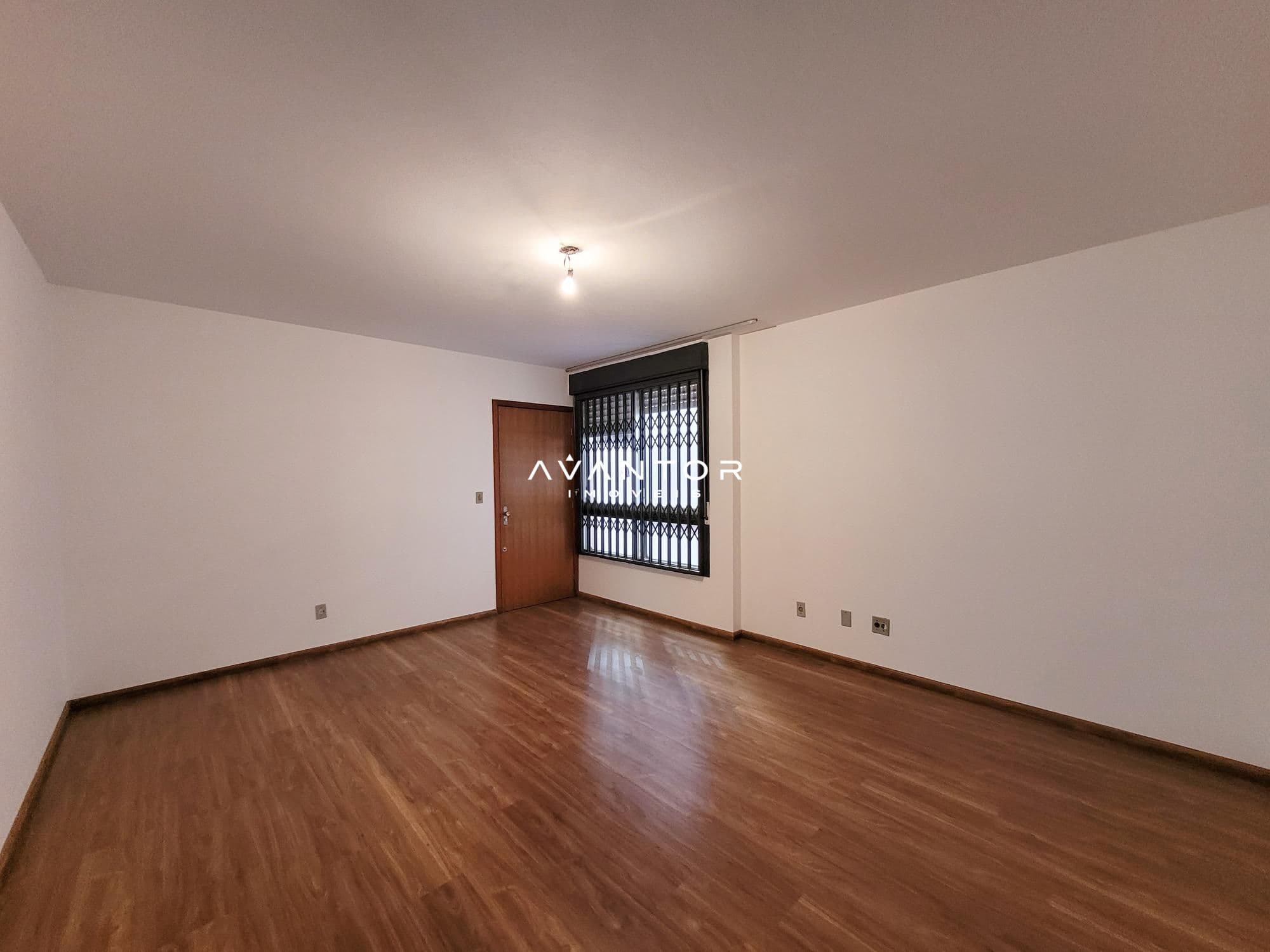 Apartamento com 2 quartos à venda no Edifício Jandaia, em Centro, Santa Maria/RS — foto 2 de 18