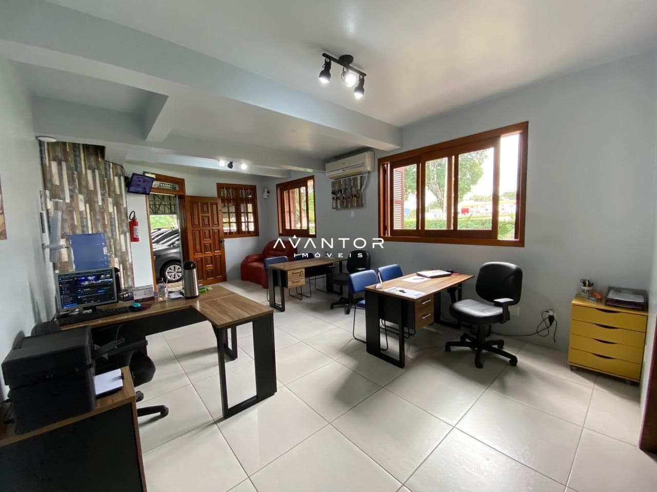 Prédio Comercial com 2 salas à venda em Camobi, Santa Maria/RS — foto 6 de 33