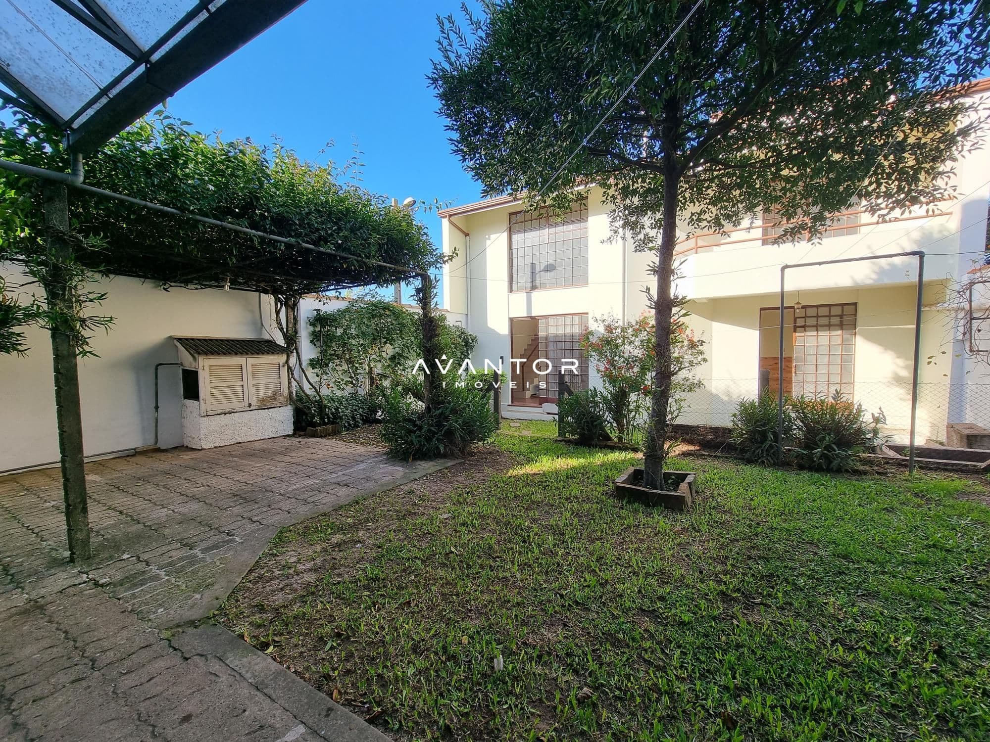 Casa com 4 quartos à venda em Patronato, Santa Maria/RS — foto 2 de 39