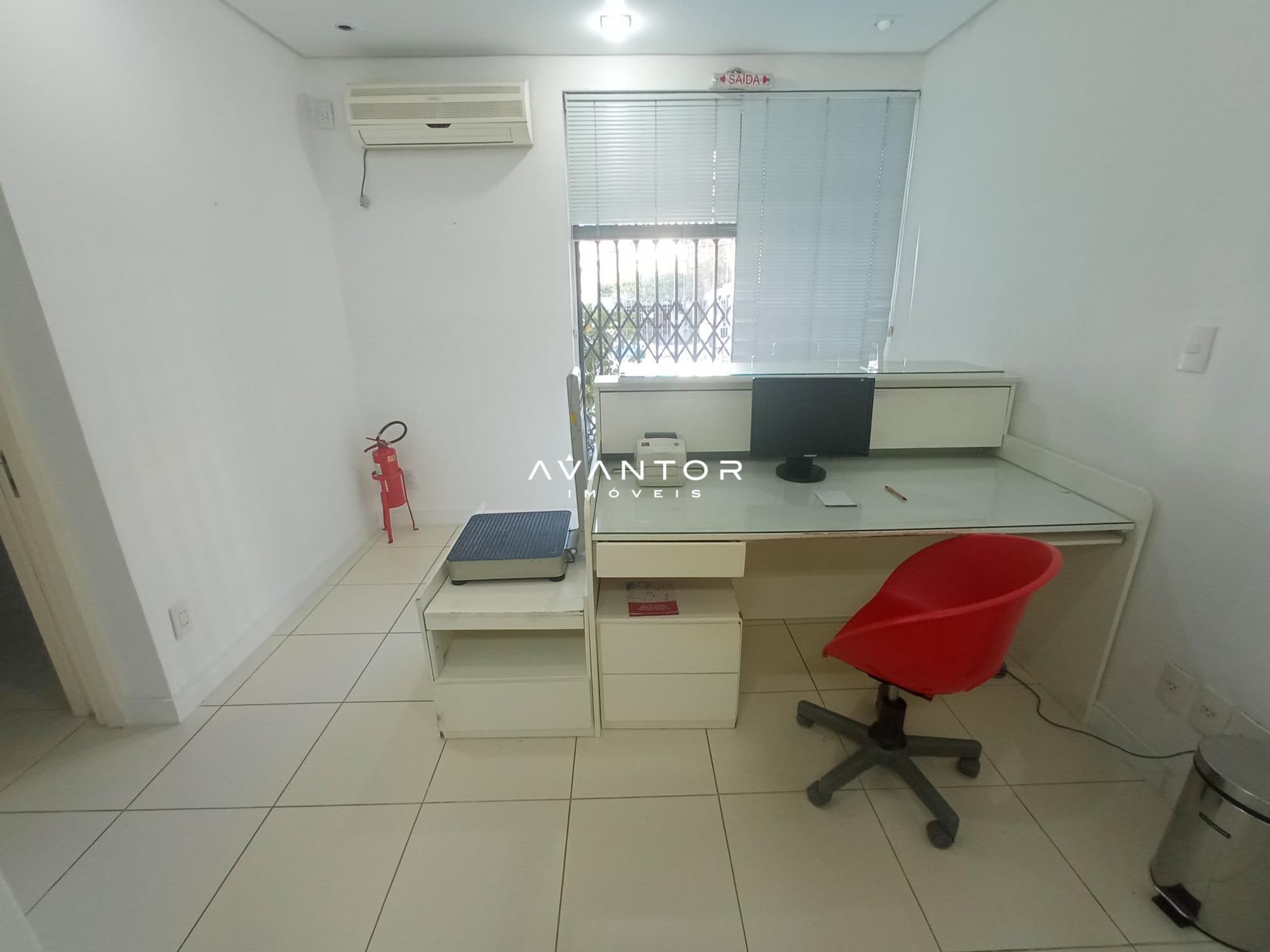 Sala Comercial com 3 salas para alugar em Nossa Senhora Medianeira, Santa Maria/RS — foto 5 de 16