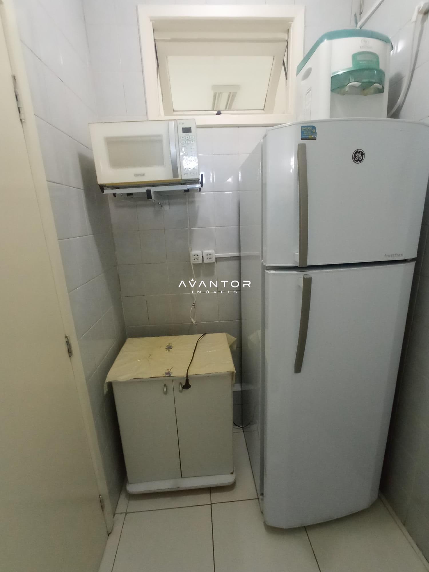 Sala Comercial com 3 salas para alugar em Nossa Senhora Medianeira, Santa Maria/RS — foto 13 de 16
