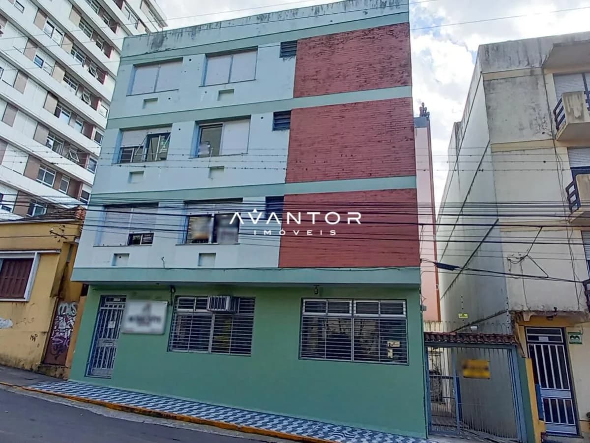 Fachada do prédio com lojas na base — Apartamento com 3 quartos à venda no Edifício Palmares, em Centro, Santa Maria/RS
