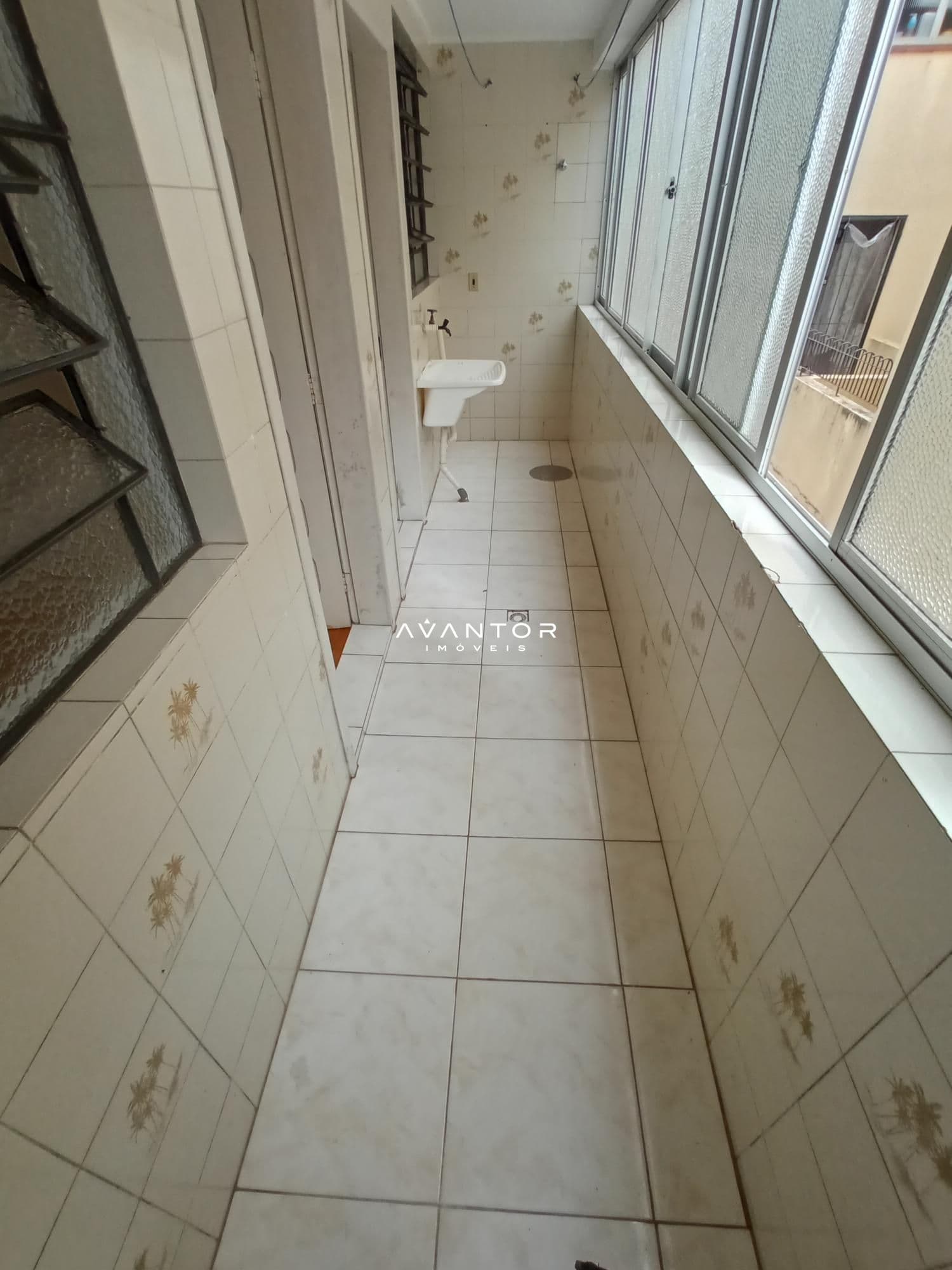 Apartamento com 2 quartos à venda no Edifício Eugenia, em Centro, Santa Maria/RS — foto 13 de 16