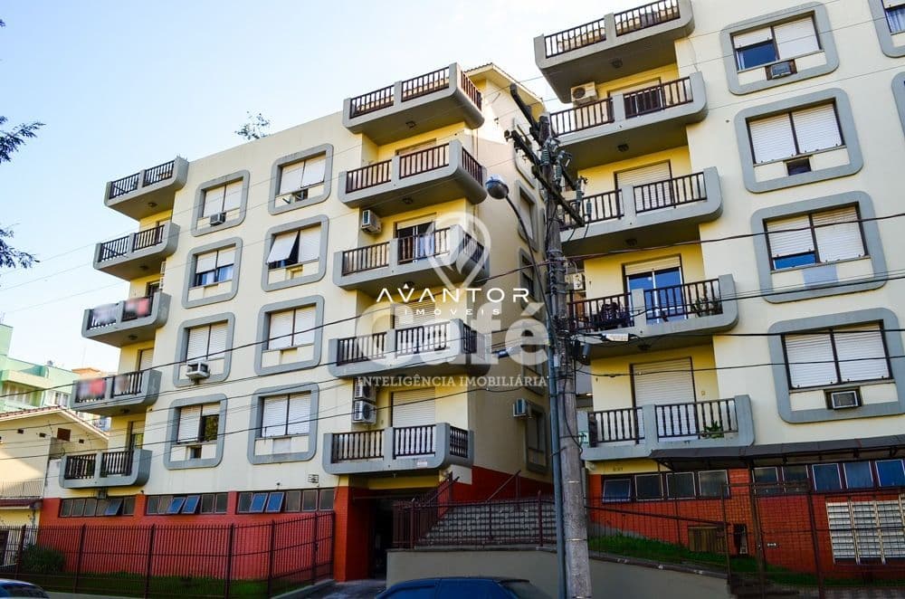 Fachada do prédio com sacadas — Apartamento com 4 quartos à venda no Edifício Morada do Parque, em Centro, Santa Maria/RS