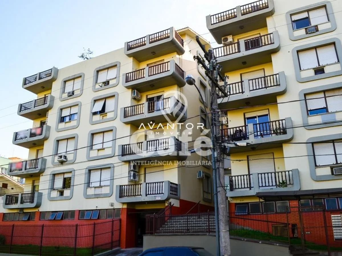 Fachada do prédio com sacadas — Apartamento com 4 quartos à venda no Edifício Morada do Parque, em Centro, Santa Maria/RS