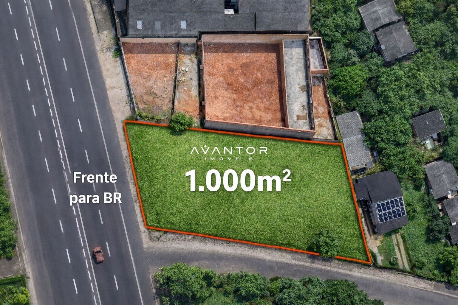 Terreno com frente para BR — Terreno à venda em São José, Santa Maria/RS