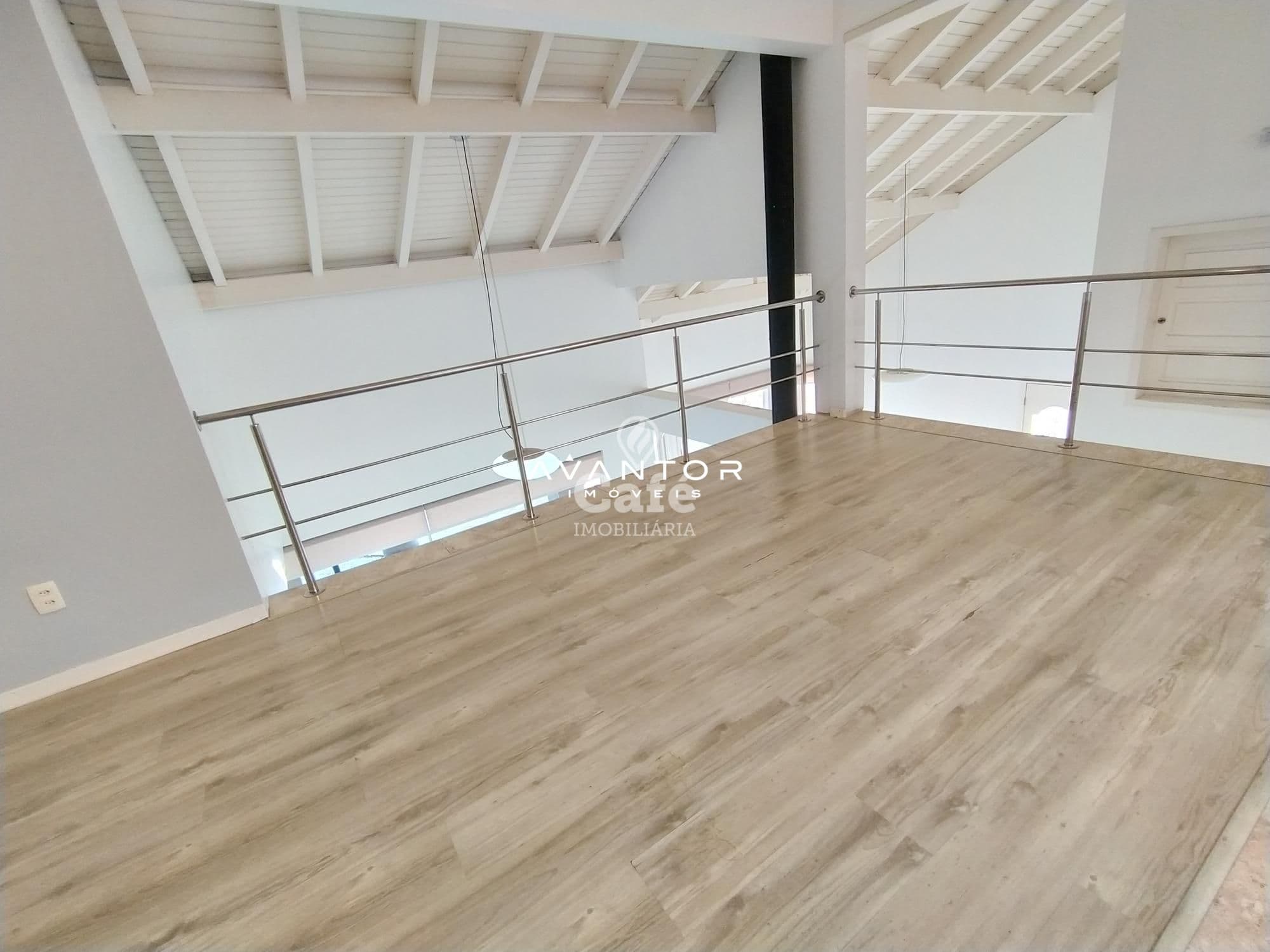 Casa com 4 quartos à venda em Tomazetti, Santa Maria/RS — foto 2 de 33