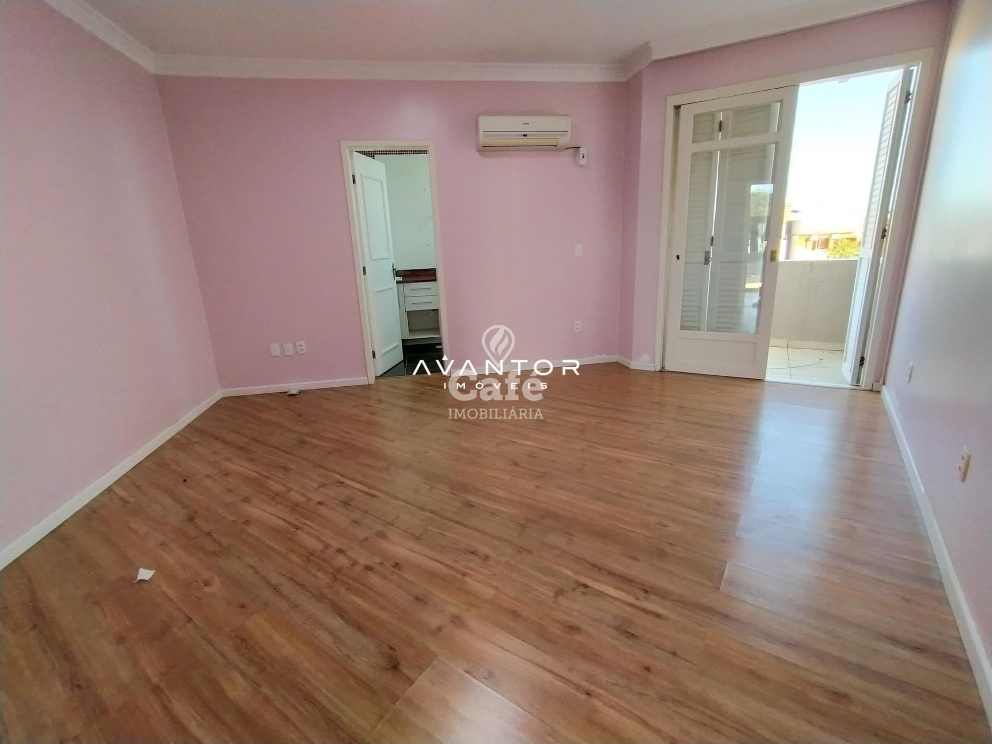 Casa com 4 quartos à venda em Tomazetti, Santa Maria/RS — foto 10 de 33