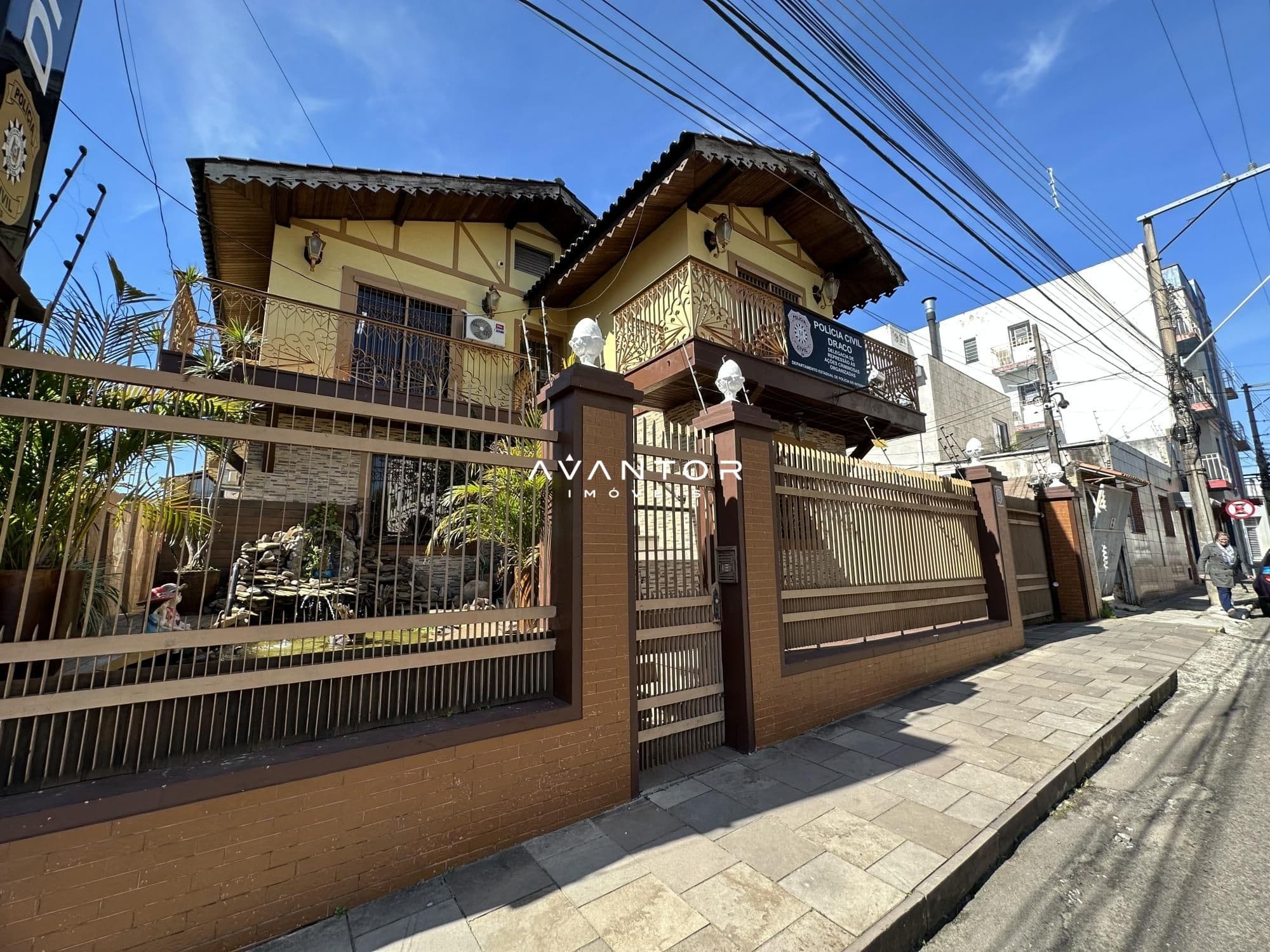 Casa com 5 quartos à venda em Centro, Santa Maria/RS — foto 2 de 9