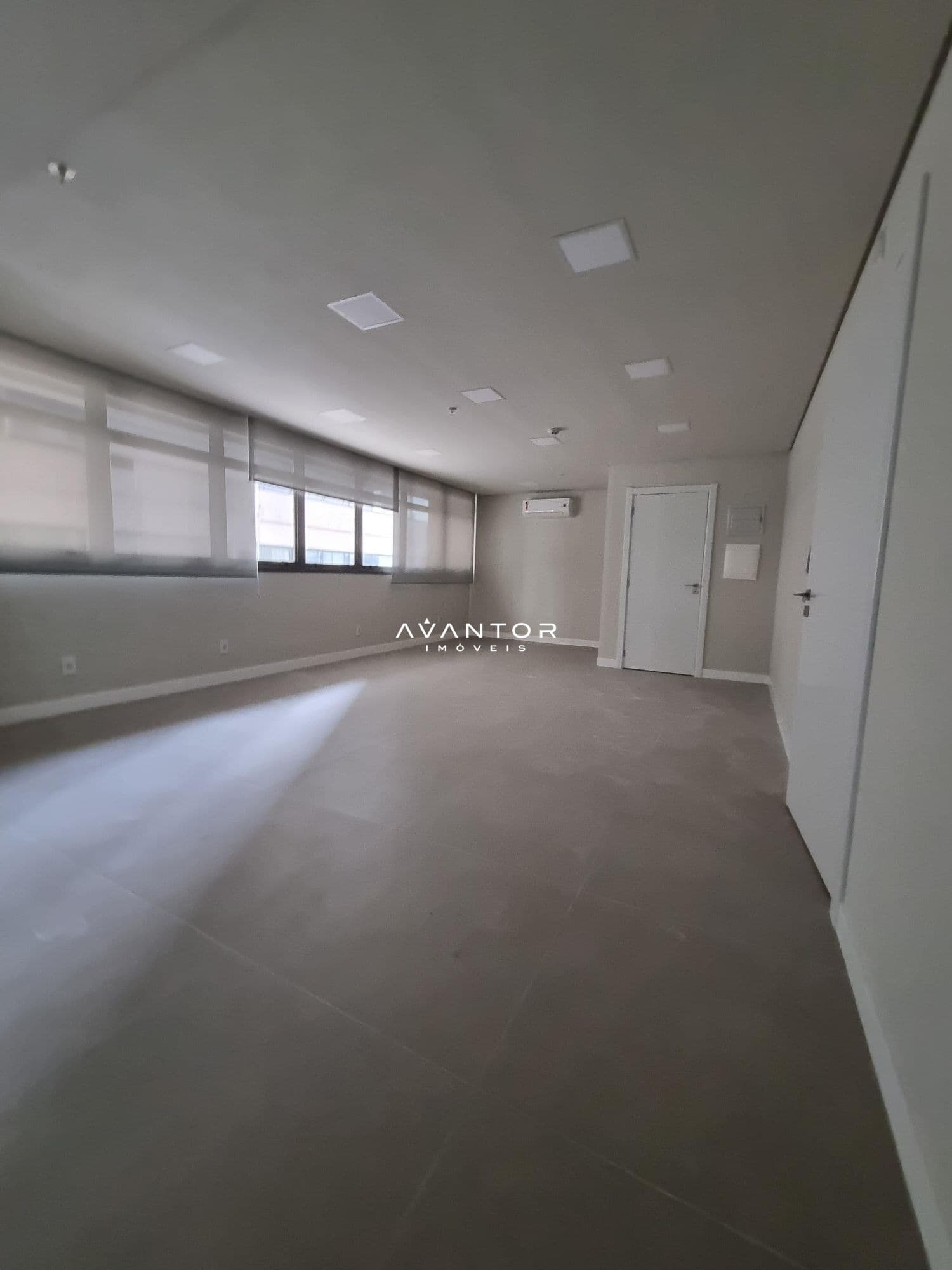 Sala Comercial com 1 sala para alugar no Vitta Center, em Centro, Santa Maria/RS — foto 8 de 8