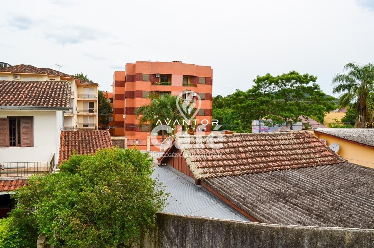 Casa com 4 quartos à venda em Nossa Senhora de Lourdes, Santa Maria/RS — foto 21 de 28
